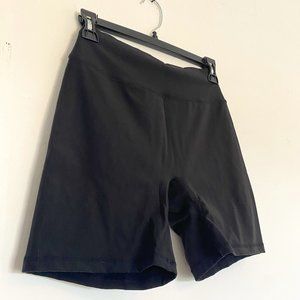 Buffbunny Legacy Short 6” - Onyx Black